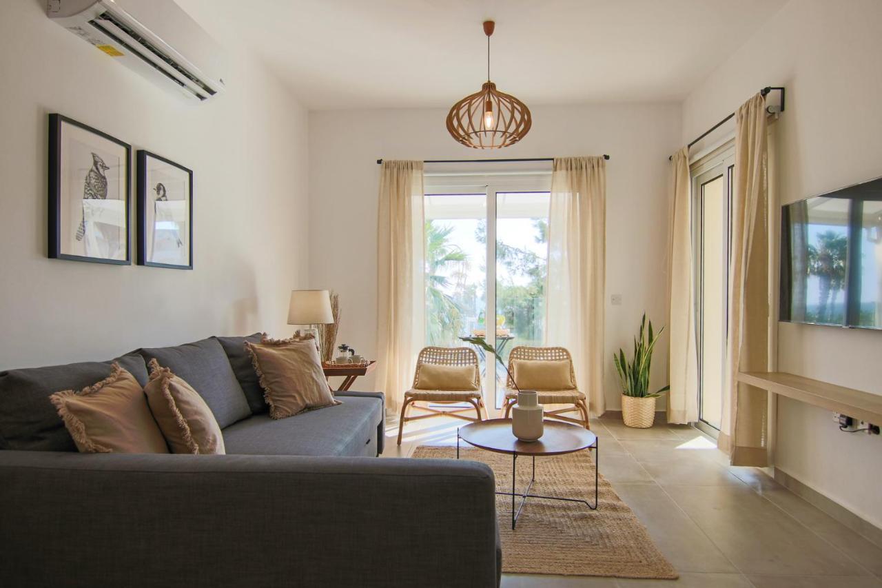 Appartement Phaedrus Living Seaview Luxury Flat Limnaria 153 à Paphos Extérieur photo